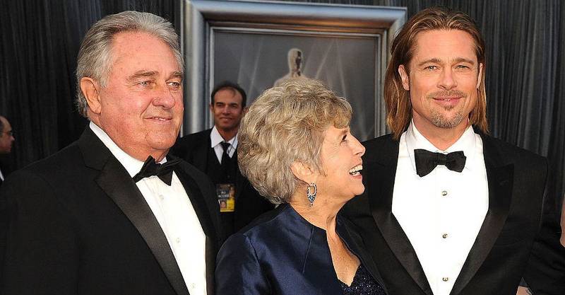 Brad Pitt with his father, William Alvin Pitt and mother, 