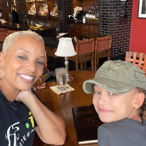 Mykal Michelle with her mother, 