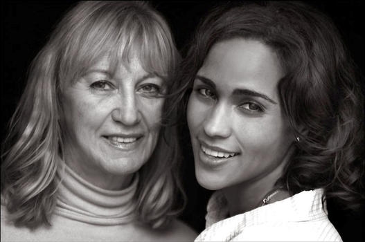 Paula Patton with her mother, Joyce Vanraden Patton