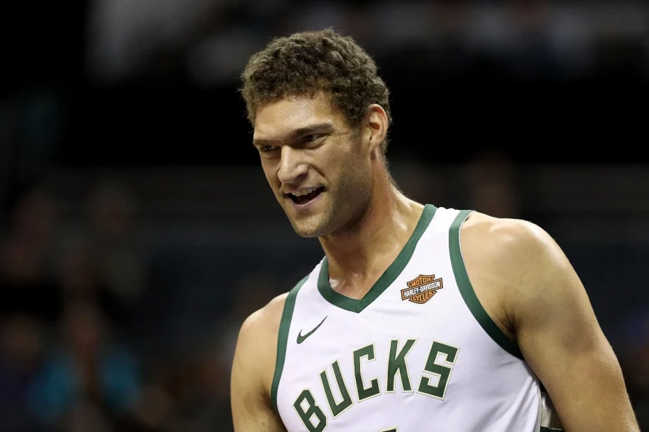 Image of Brook Lopez, professional basketball player