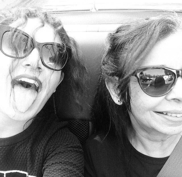 Image of Charli XCX with her mother, Shameera Aitchison
