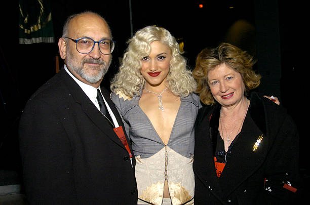 Image of Gwen Stefani with her parents, Dennis Stefani and Patti Flynn