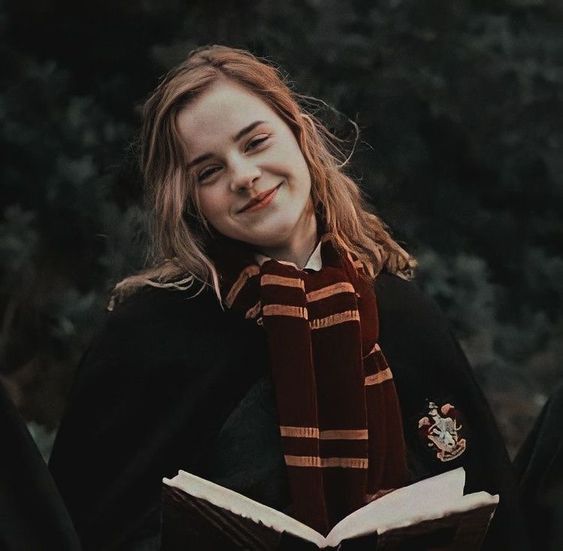 Image of Hermione Granger in Hogwarts