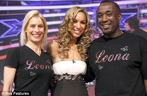 Image of Leona Lewis with her parents, Maria and Aural Josiah Lewis
