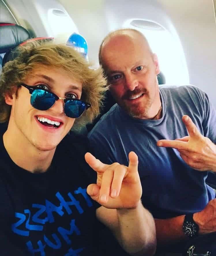 Image of Logan Paul with his father, Gregory Allan Paul
