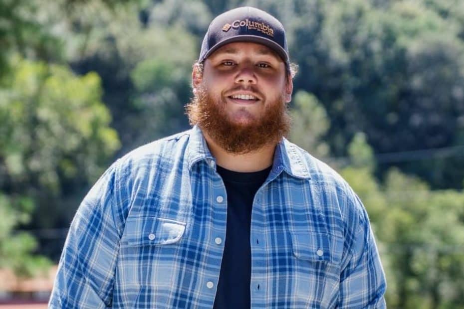 Image of Luke Combs American country singer