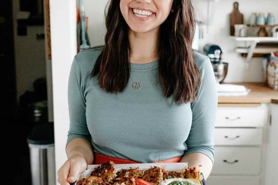 Image of Molly yeh, american cook book author
