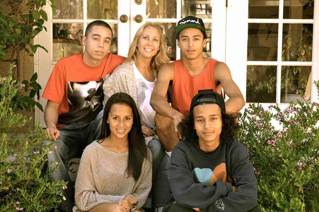 Image of Nyjah Huston with his family