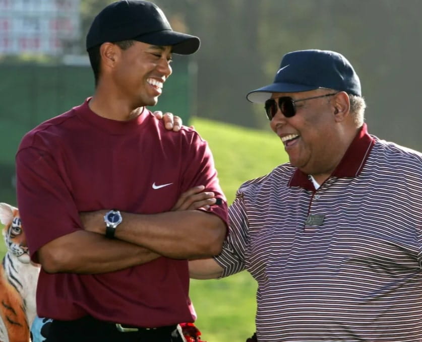 Image of Tiger Woods with his father, Earl Dennison Woods
