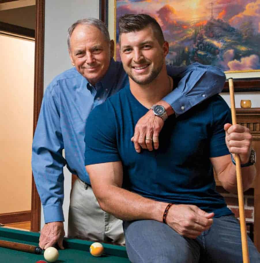 Image of Tim Tebow with his father, Robert Ramsey Tebow II
