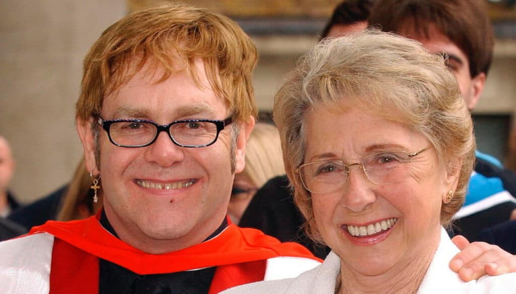 Image of english singer Elton John with her Mother 