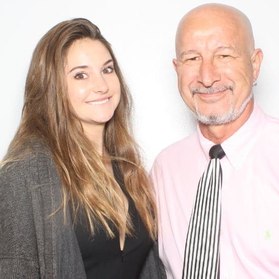 Image of Shailene Woodley with her father, Loonie Woodley