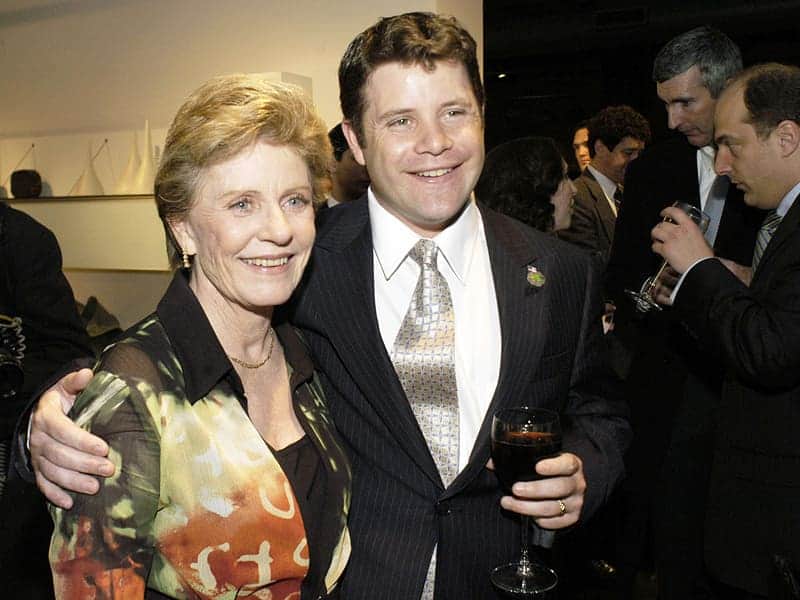 Image of Sean Astin with his mother, Patty Duke