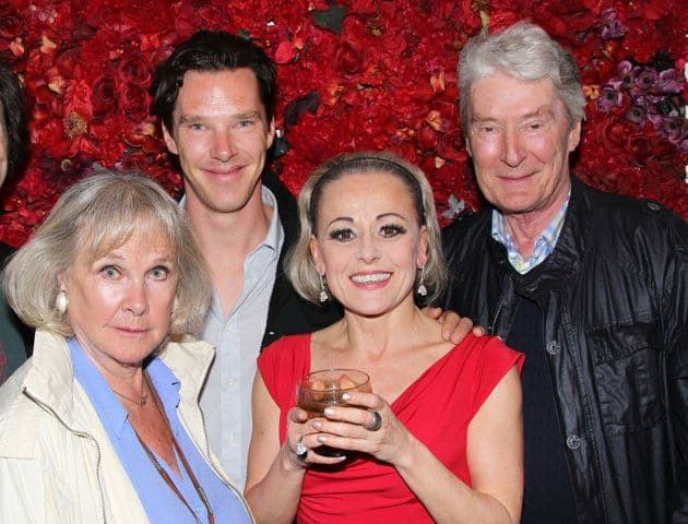 Image of Benedict Cumberbatch with his family
