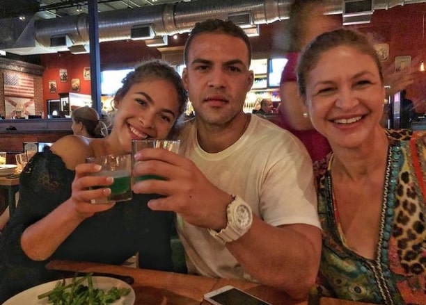 Image of Camila Kendra with her mother, Lissette Kendra, and her brother, Sebastian Kendra
