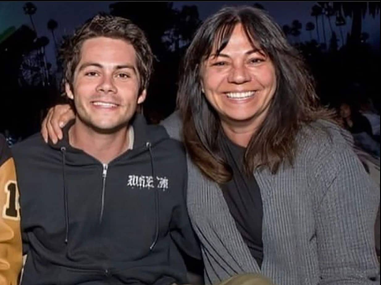 Image of Dylan O'Brien with his mother, Lisa O'Brien
