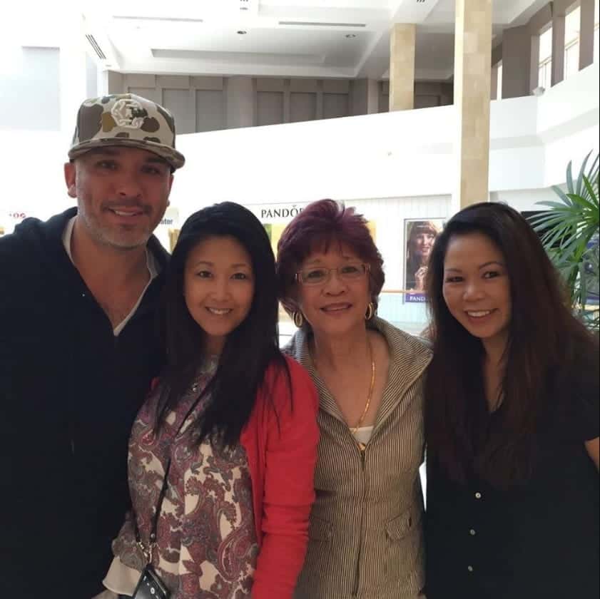 Image of Jo Koy with his sisters and mother, Josie Harrison