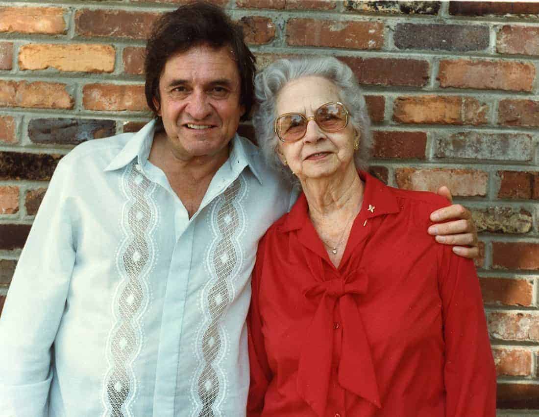 Image of Johnny Cash with his mother, Carrie Cloveree Rivers