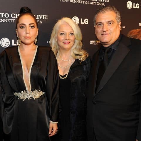 Image of Lady Gaga with her parents, Cynthia and Joe Germanotta