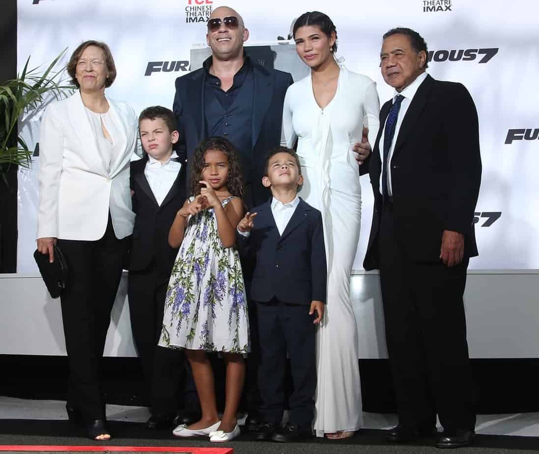 Image of Vin Diesel with his Parents and Family 